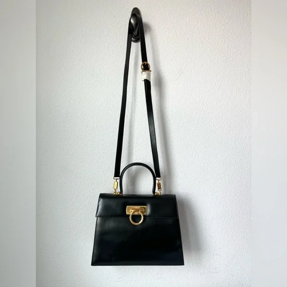 SALVATORE FERRAGAMO Iconic Top Handle Gancini Black Leather Crossbody Bag 212181 - Picture 3 of 16